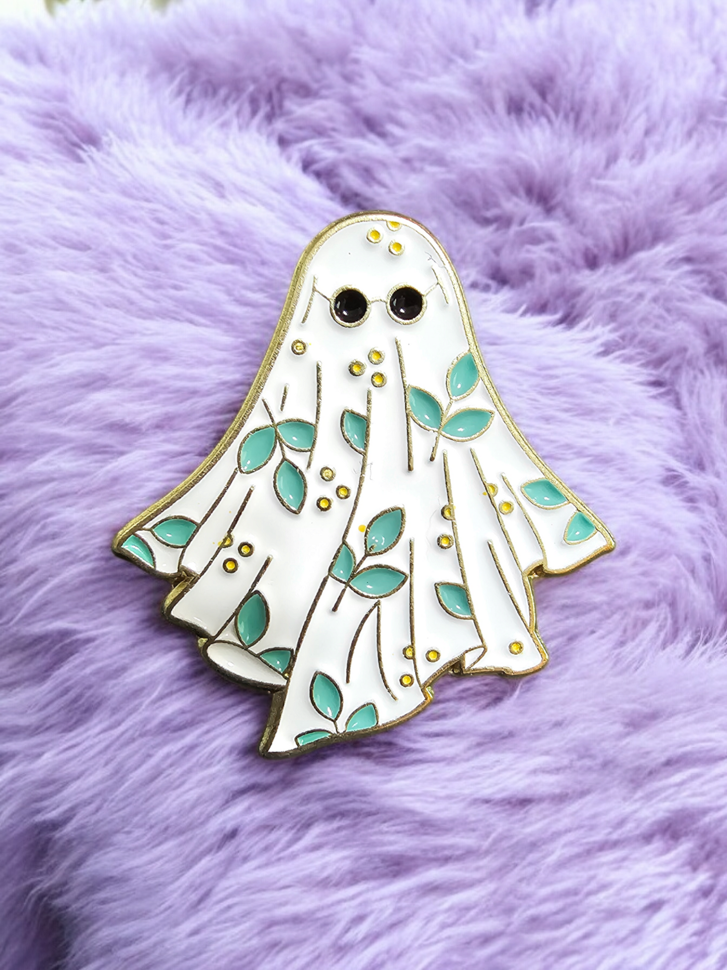 Ghost Leaves